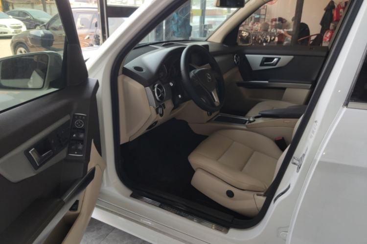 Used Mercedes-Benz GLK-Class 2013 GLK 300 4MATIC Dynamic Sunroof Model Driver Seat