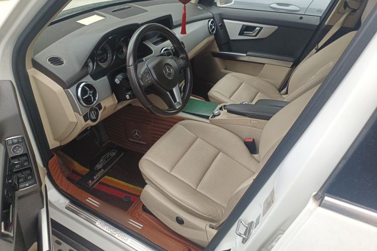 Used Mercedes-Benz GLK-Class 2013 GLK 300 4MATIC Dynamic Sunroof Model Driver Seat