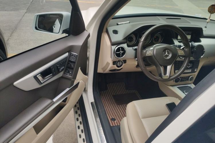 Used Mercedes-Benz GLK-Class 2013 Facelift GLK 300 4MATIC Fashion Edition Driver Seat