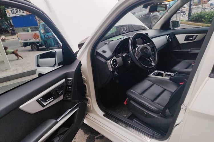 Used Mercedes-Benz GLK-Class 2013 GLK 300 4MATIC Dynamic Edition Driver Seat