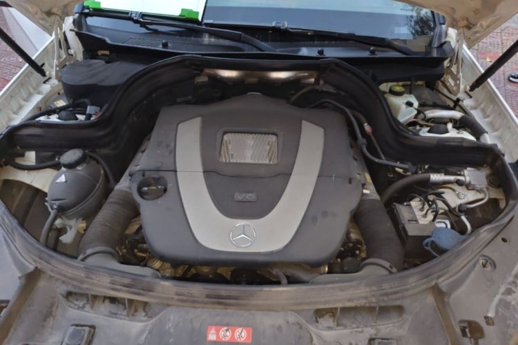 Used Mercedes-Benz GLK-Class 2013 GLK 300 4MATIC Dynamic Edition Engine Bay