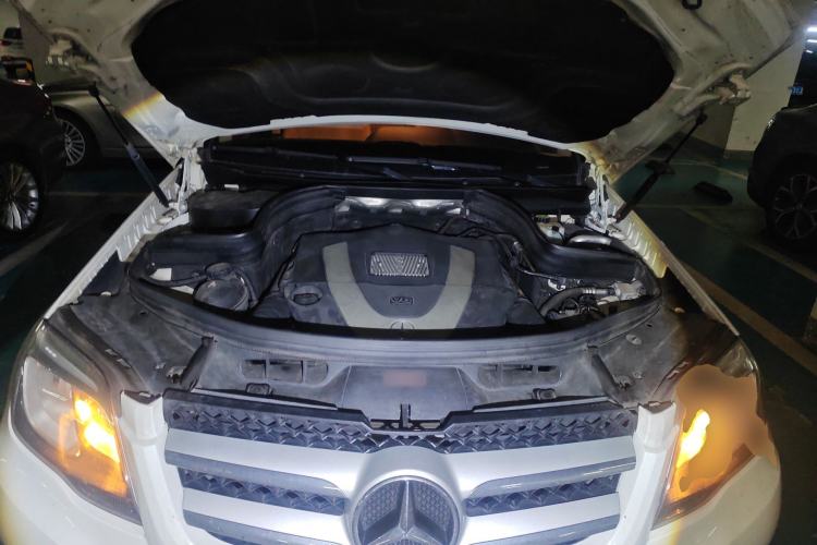 Used Mercedes-Benz GLK-Class 2013 GLK 300 4MATIC Dynamic Sunroof Model Engine Bay