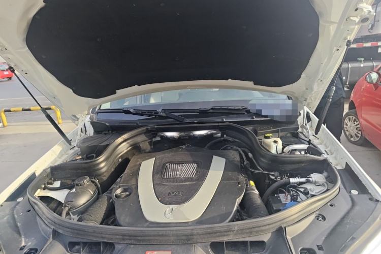 Used Mercedes-Benz GLK-Class 2013 GLK 300 4MATIC Dynamic Sunroof Model Engine Bay