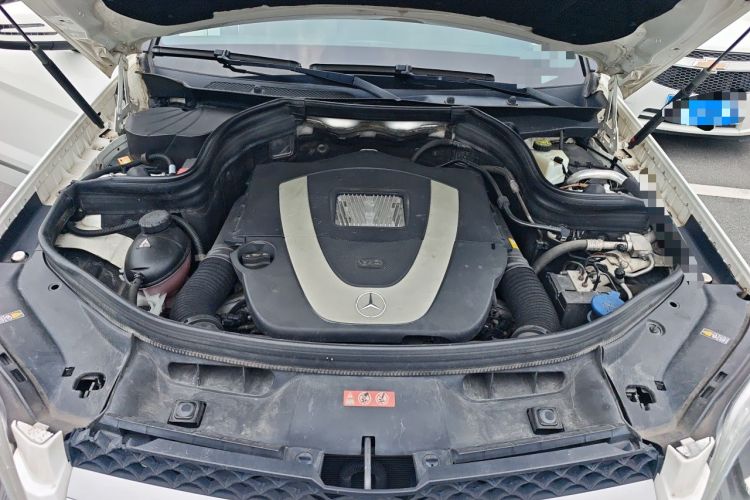 Used Mercedes-Benz GLK-Class 2013 Facelift GLK 300 4MATIC Fashion Edition Engine Bay