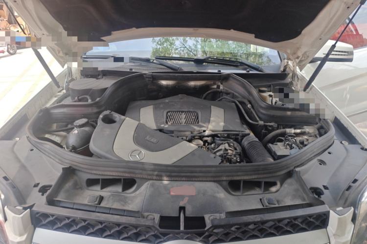 Used Mercedes-Benz GLK-Class 2013 GLK 300 4MATIC Dynamic Sunroof Model Engine Bay