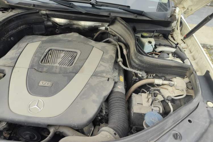Used Mercedes-Benz GLK-Class 2013 GLK 300 4MATIC Dynamic Edition Engine Bay Left