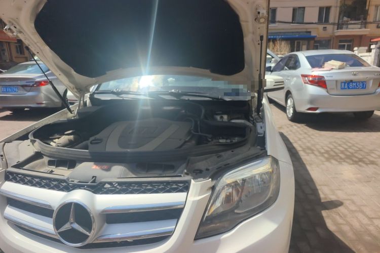 Used Mercedes-Benz GLK-Class 2013 GLK 300 4MATIC Dynamic Sunroof Model Engine Bay Left