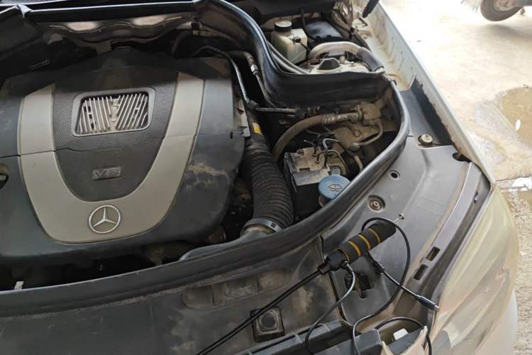Used Mercedes-Benz GLK-Class 2013 GLK 300 4MATIC Dynamic Edition Engine Bay Left