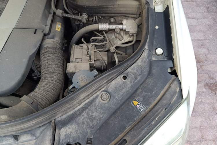 Used Mercedes-Benz GLK-Class 2013 Facelift GLK 300 4MATIC Luxury Edition Engine Bay Left