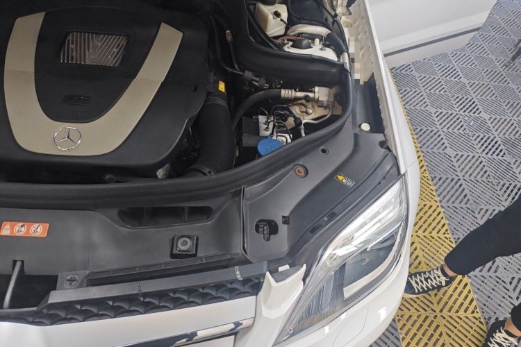 Used Mercedes-Benz GLK-Class 2013 Facelift GLK 300 4MATIC Fashion Edition Engine Bay Left
