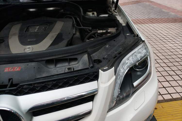 Used Mercedes-Benz GLK-Class 2013 GLK 300 4MATIC Luxury Model Engine Bay Left