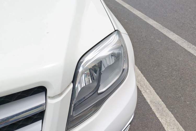 Used Mercedes-Benz GLK-Class 2013 GLK 300 4MATIC Dynamic Sunroof Model Engine Bay Left