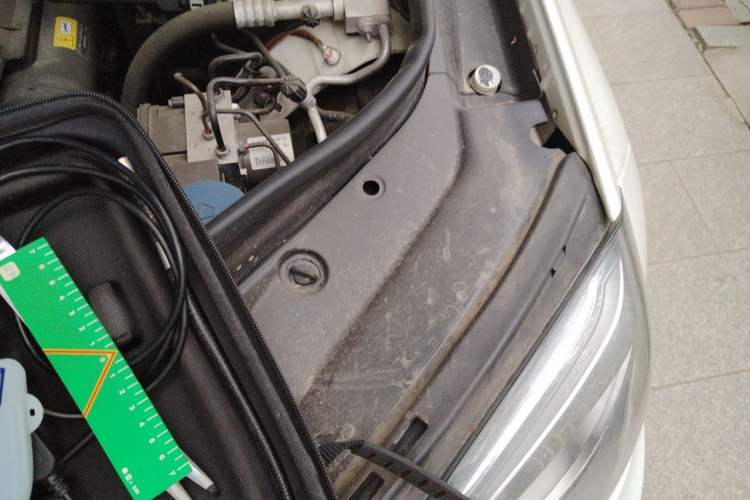 Used Mercedes-Benz GLK-Class 2013 GLK 300 4MATIC Dynamic Sunroof Model Engine Bay Left