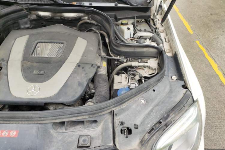 Used Mercedes-Benz GLK-Class 2013 GLK 300 4MATIC Dynamic Sunroof Model Engine Bay Left
