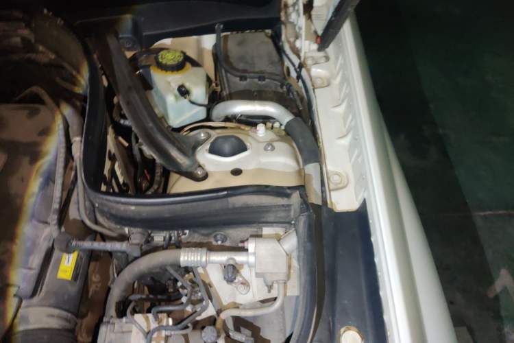 Used Mercedes-Benz GLK-Class 2013 GLK 300 4MATIC Dynamic Edition Engine Bay Left