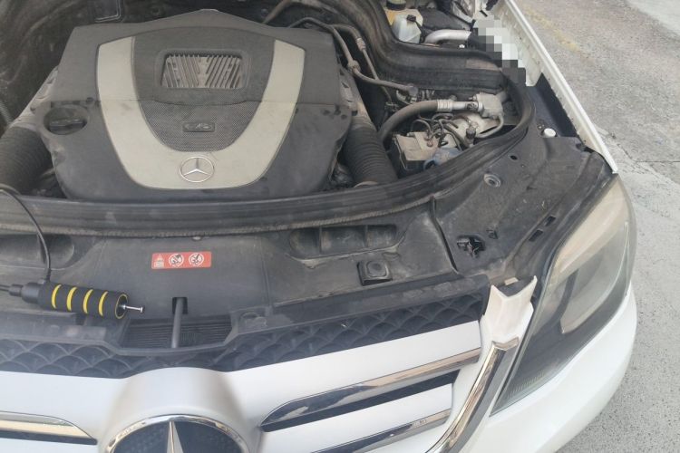 Used Mercedes-Benz GLK-Class 2013 GLK 300 4MATIC Dynamic Sunroof Model Engine Bay Left