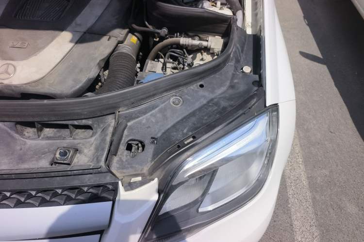 Used Mercedes-Benz GLK-Class 2013 GLK 300 4MATIC Dynamic Edition Engine Bay Left