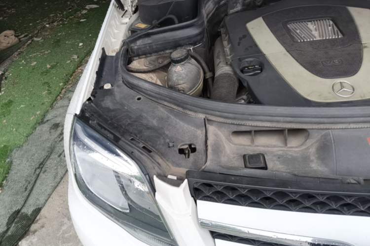 Used Mercedes-Benz GLK-Class 2013 GLK 300 4MATIC Dynamic Sunroof Model Engine Bay Right