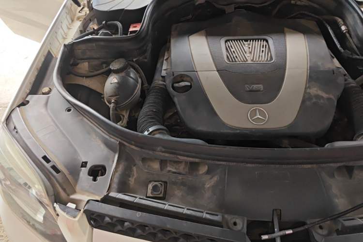 Used Mercedes-Benz GLK-Class 2013 GLK 300 4MATIC Dynamic Edition Engine Bay Right