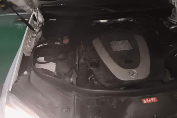 Used Mercedes-Benz GLK-Class 2013 GLK 300 4MATIC Dynamic Edition Engine Bay Right