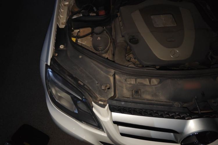 Used Mercedes-Benz GLK-Class 2013 GLK 300 4MATIC Dynamic Sunroof Model Engine Bay Right