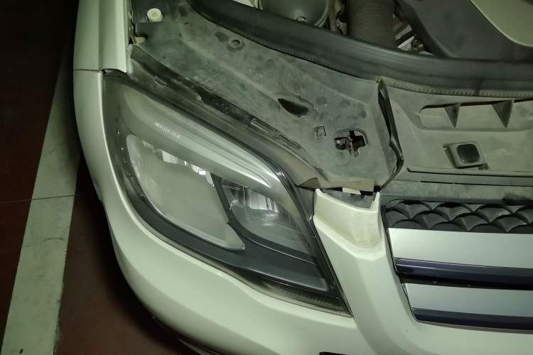 Used Mercedes-Benz GLK-Class 2013 GLK 300 4MATIC Dynamic Sunroof Model Engine Bay Right
