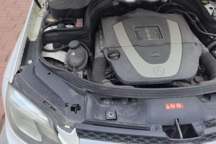 Used Mercedes-Benz GLK-Class 2013 GLK 300 4MATIC Dynamic Sunroof Model Engine Bay Right