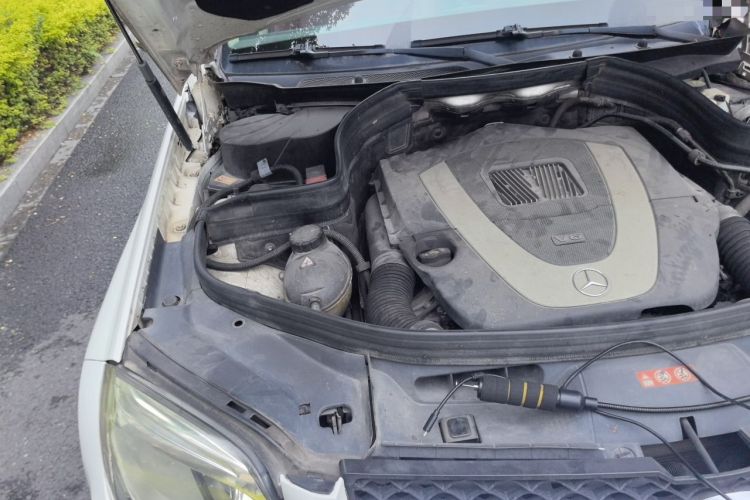 Used Mercedes-Benz GLK-Class 2013 GLK 300 4MATIC Dynamic Sunroof Model Engine Bay Right