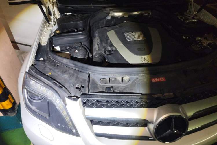 Used Mercedes-Benz GLK-Class 2013 Facelift GLK 300 4MATIC Fashion Edition Engine Bay Right