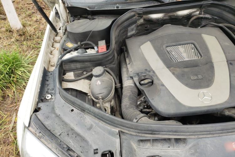 Used Mercedes-Benz GLK-Class 2013 GLK 300 4MATIC Dynamic Sunroof Model Engine Bay Right