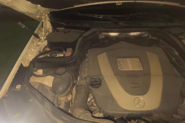 Used Mercedes-Benz GLK-Class 2013 Facelift GLK 300 4MATIC Fashion Edition Engine Bay Right