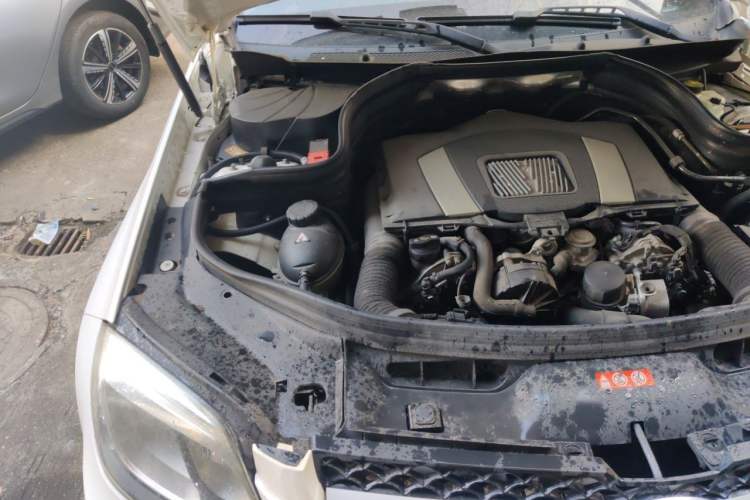 Used Mercedes-Benz GLK-Class 2013 GLK 300 4MATIC Dynamic Sunroof Model Engine Bay Right