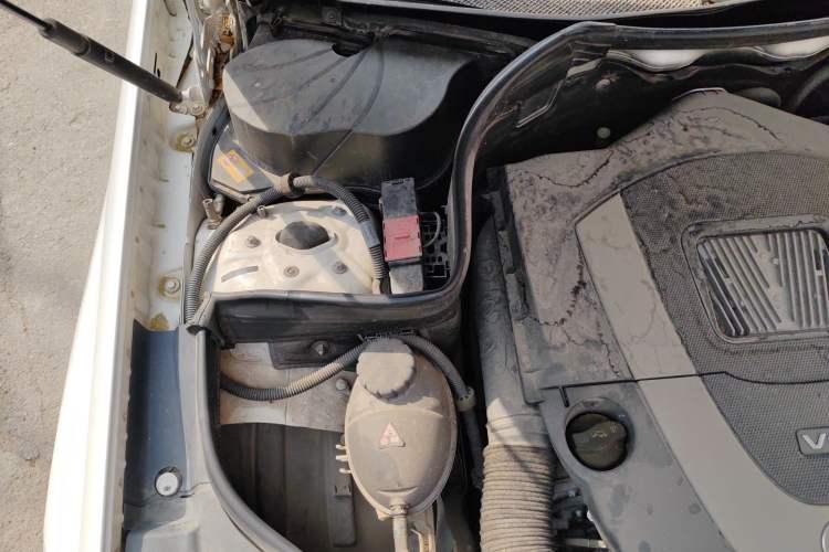 Used Mercedes-Benz GLK-Class 2013 GLK 300 4MATIC Dynamic Sunroof Model Engine Bay Right