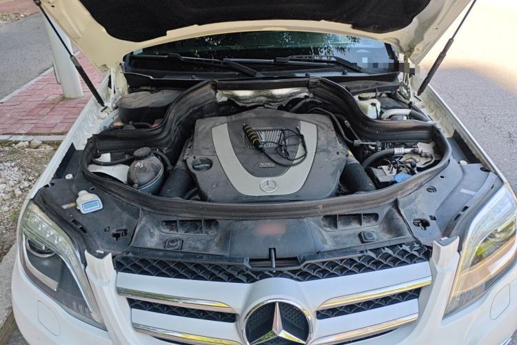 Used Mercedes-Benz GLK-Class 2013 Facelift GLK 300 4MATIC Luxury Edition Engine Bay