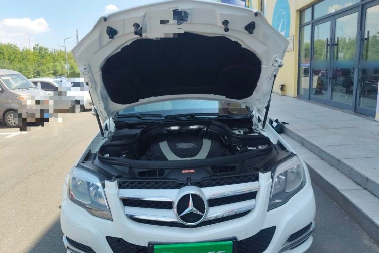 Used Mercedes-Benz GLK-Class 2013 GLK 300 4MATIC Dynamic Sunroof Model Engine Bay