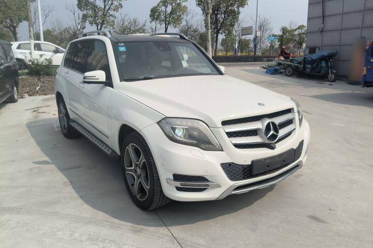Used Mercedes-Benz GLK-Class 2013 Facelift GLK 300 4MATIC Luxury Edition Exterior 1