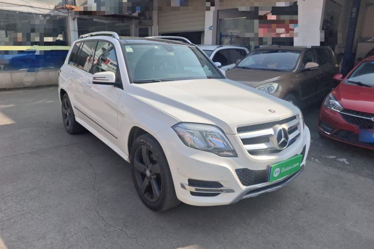 Used Mercedes-Benz GLK-Class 2013 GLK 300 4MATIC Dynamic Sunroof Model Exterior 2