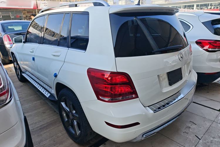 Used Mercedes-Benz GLK-Class 2013 GLK 300 4MATIC Dynamic Sunroof Model Exterior 2