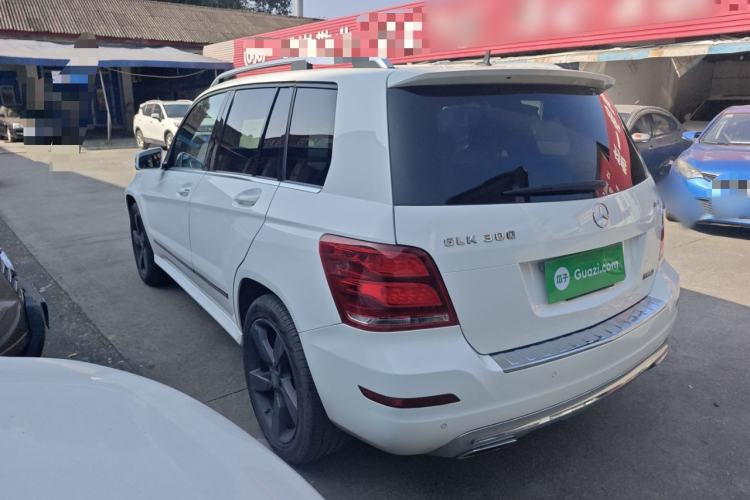 Used Mercedes-Benz GLK-Class 2013 GLK 300 4MATIC Dynamic Sunroof Model Exterior 3
