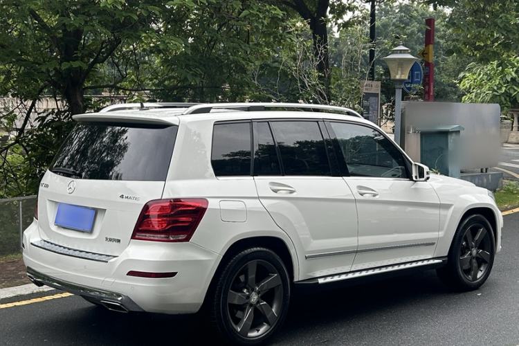 Used Mercedes-Benz GLK-Class 2013 Facelift GLK 300 4MATIC Fashion Edition Exterior 4