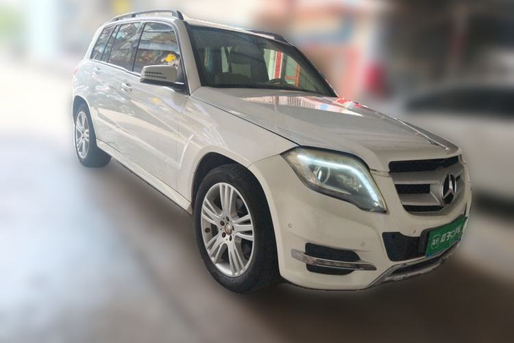 Used Mercedes-Benz GLK-Class 2013 GLK 300 4MATIC Dynamic Edition Front Right 45 Deg