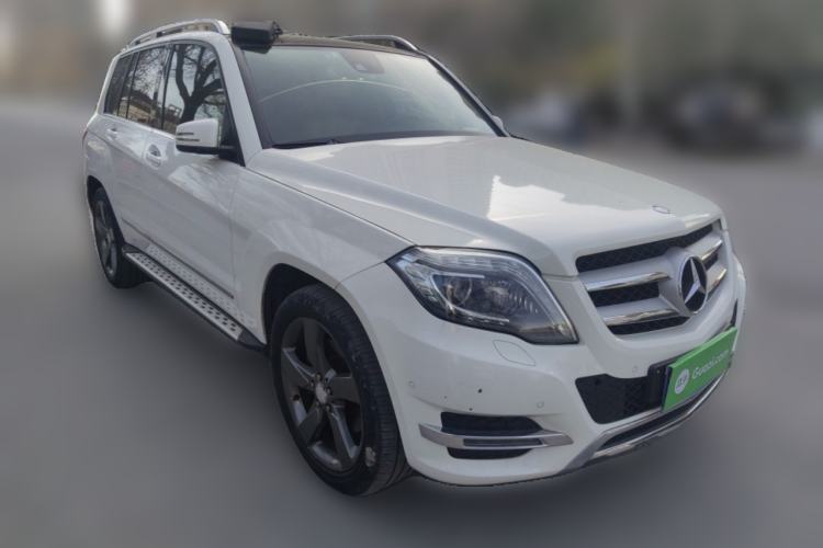 Used Mercedes-Benz GLK-Class 2013 Facelift GLK 300 4MATIC Fashion Edition Front Right 45 Deg