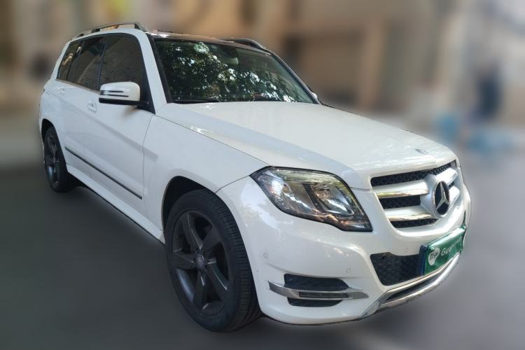 Used Mercedes-Benz GLK-Class 2013 GLK 300 4MATIC Dynamic Sunroof Model Front Right 45 Deg