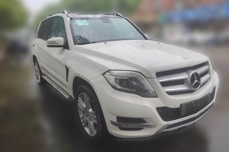 Used Mercedes-Benz GLK-Class 2013 Facelift GLK 300 4MATIC Fashion Edition Front Right 45 Deg