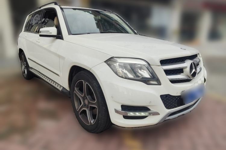 Used Mercedes-Benz GLK-Class 2013 GLK 300 4MATIC Dynamic Edition Front Right 45 Deg