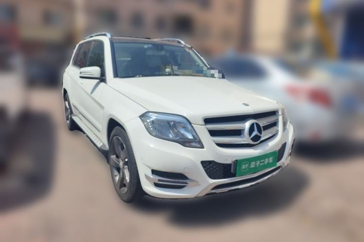 Used Mercedes-Benz GLK-Class 2013 GLK 300 4MATIC Dynamic Sunroof Model Front Right 45 Deg