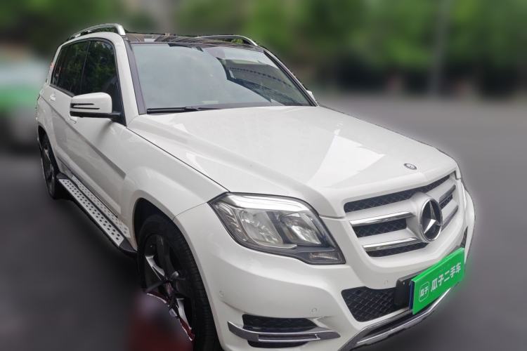 Used Mercedes-Benz GLK-Class 2013 GLK 300 4MATIC Dynamic Sunroof Model Front Right 45 Deg