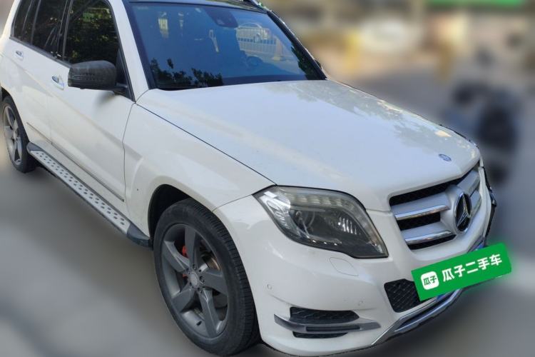 Used Mercedes-Benz GLK-Class 2013 Facelift GLK 300 4MATIC Fashion Edition Front Right 45 Deg