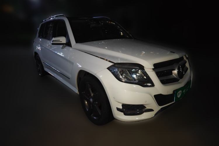 Used Mercedes-Benz GLK-Class 2013 GLK 300 4MATIC Dynamic Sunroof Model Front Right 45 Deg
