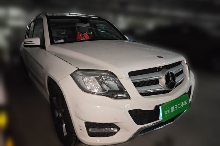 Used Mercedes-Benz GLK-Class 2013 GLK 300 4MATIC Dynamic Sunroof Model Front Right 45 Deg